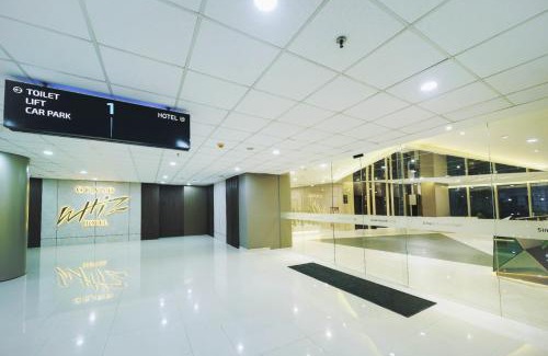 Surabaya Hotel | Grand Whiz Hotel Praxis Surabaya