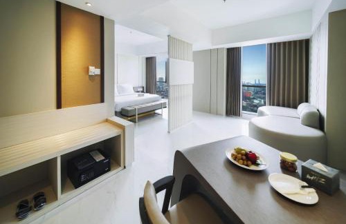 Surabaya Hotel | Grand Whiz Hotel Praxis Surabaya