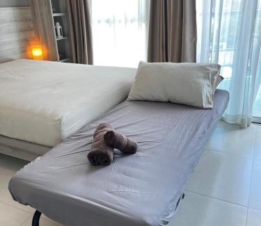 Kram Apartment | Grandblue Condominium#702 Seaview TopFloor MaePhim Rayong