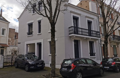 Cœur de Ville House | Grande Maison Standing Centre de Vichy - 10 pers