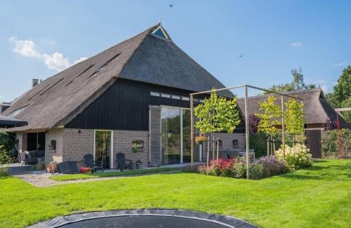 Dwingeloo House | Grandeur Farmhouse in Dwingeloo at a National Park