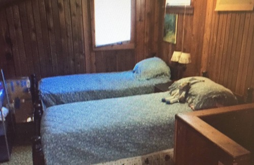 Glenville House | Grandfathered Inn, Perfect stay for 1-5. Heart of Glenville & with LakeView.