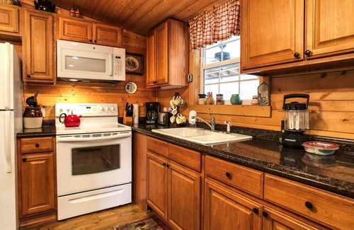 Black Mountain Cabin | Grandma's Mountain Cabin - Up and Running