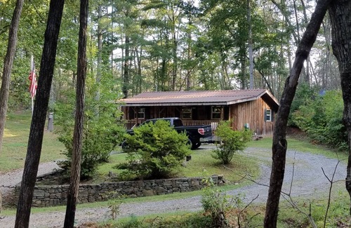 Black Mountain Cabin | Grandma's Mountain Cabin - Up and Running