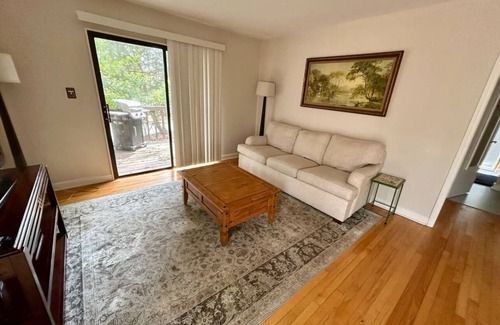 Chapel Hill House | Grandma’s House - Minutes from UNC