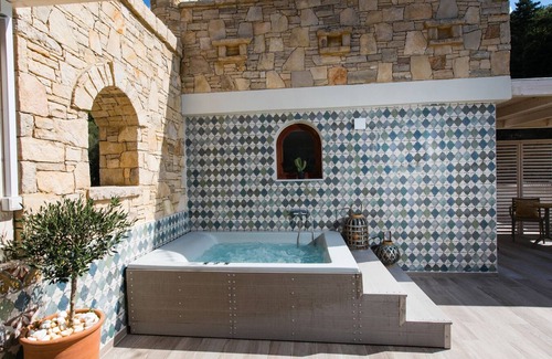 Mixorrouma House | Grandpa's House with Jacuzzi