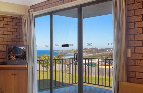 Kianga Apartment | Grandview Apartment - Ocean Views