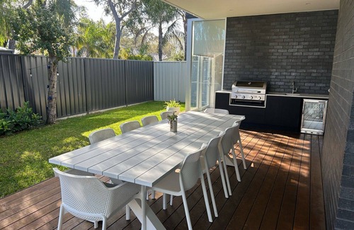 Grange House | Grange Beach Villa - Pool, Pets, Sauna, WiFi, Luxe
