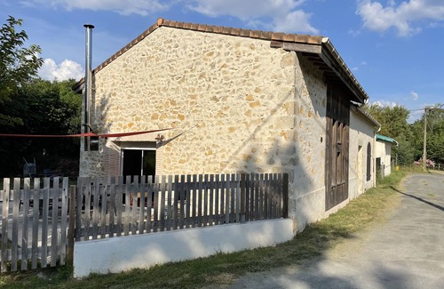 Saint-Laurent-de-Medoc House | Grange Rénovée Pour 8 Personnes à Moins de 25 Minutes des Plages