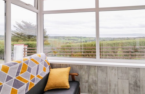 Inishowen Cottage | GRANNYS COTTAGE, pet friendly in Quigley's Point, County Donegal
