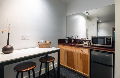 Truckee Hotel | Gravity Haus Truckee-Tahoe