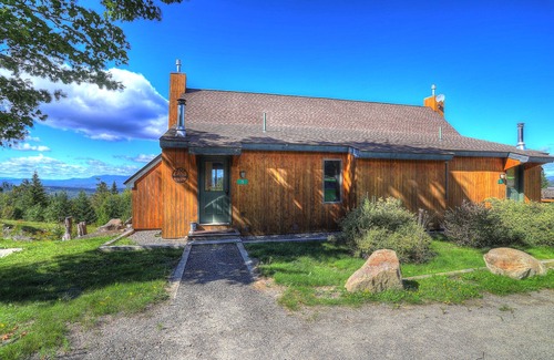 Rangeley Condo | Gray Fox 15 - Amazing ski in/ski out condo at Saddleback!