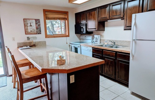 Ketchum Condo | Great 1 (plus) bedroom condo. This is the best location in Ketchum!