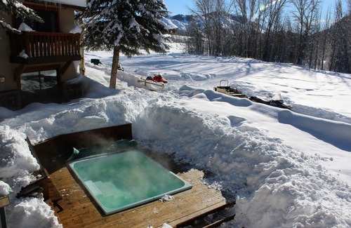 Ketchum Condo | Great 1 (plus) bedroom condo. This is the best location in Ketchum!