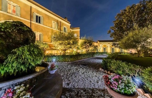 Ripa Apartment | Great 1BR Suite with Palatine Hill View - Rome