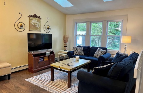 Bonnet Shores House | Great 5 Bedroom in Beautiful Bonnet Shores, Narragansett R