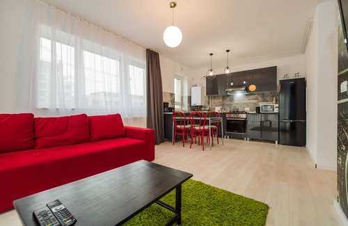 Tractorul Apartment | Great Apart Near Mall