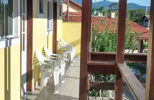 Barra da Lagoa Apartment | Great apartment with air conditioning, near the sea, the lagoon and the river.