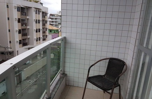 Braga Apartment | Great Apt 2 Qts, 1 bathroom + dependence on the service prepared in Cabo Frio. WIFI.