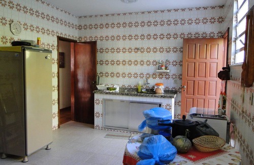 Sao Pedro da Aldeia House | Great beach house, pool, barbecue, just 150 meters from Lagoa