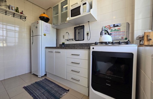 Cidade Baixa Apartment | Great Location, Comfortable and with Garage/One Bedroom Apartment