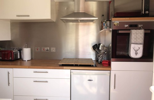 Truro Cottage | Great central location - 20 mins to coast - perfect for 2/4 people -dogs welcome
