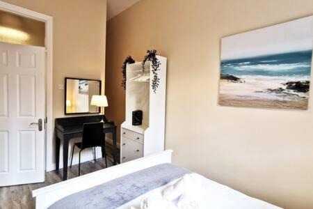 City Centre Dublin Apartment | Great Central Location 1BED APT Off OConnell ST