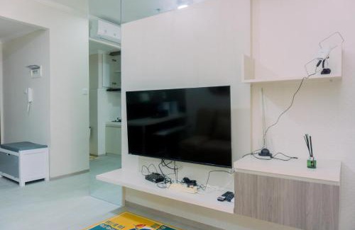 East Jakarta Apartment | Great Choice and Comfort 2BR at Signature Park Grande Apartment By Travelio