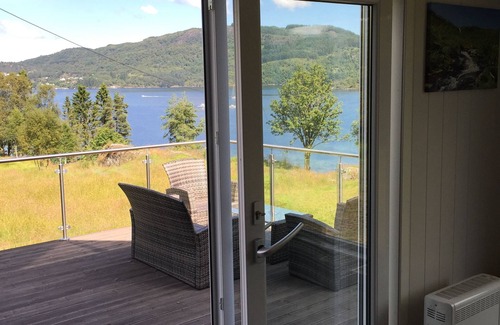 Radoy Cabin | Great cottage for rent in beautiful Nordhordland. Close to sea, with terrace and whirlpool.