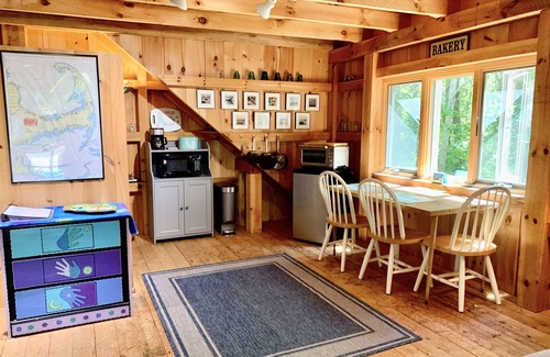 Brewster Apartment | Great Couples Summer Getaway