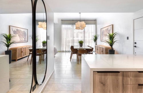 Evaristo Morales Apartment | Great Downtown apartment in Sto. Dgo., free wifi, 2 bedrooms, fine decor