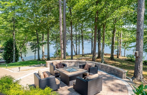 Bracey House | Great Escape-Spacious Peninsula Lot, Amazing Outdoor Spaces, Gentle Slope!
