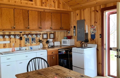 Grand Marais House | Great Escape - Unplug in newly renovated cottage on Lake Superior beach