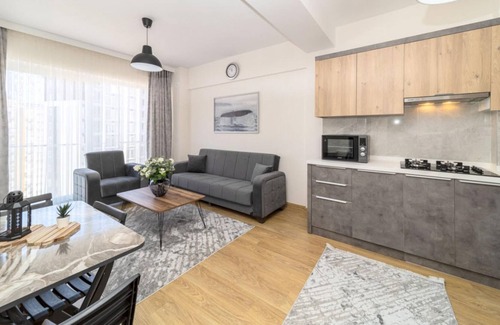 Kepez Apartment | Great Flat with Shared Pool in Kepez