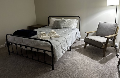 Grand Haven Apartment | Great Grand Haven location & pet-friendly too!