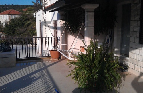 Veliki Drvenik House | Great house by the sea with gorgeous clean sea in front