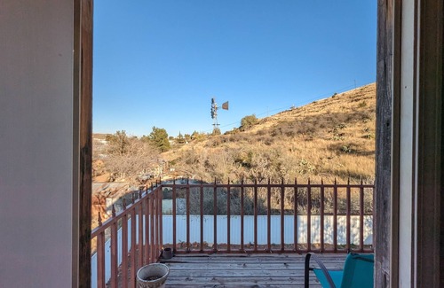 Alpine House | Great house for making memories! Two living areas, bar, and pool table