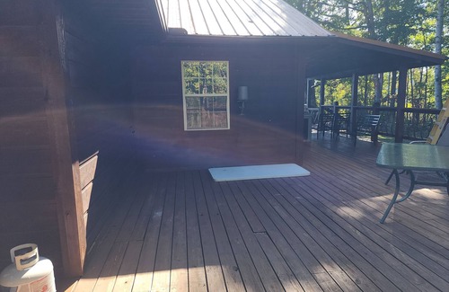 Sevierville House | Great House, Great Vibe. Lake Access/View, Clean, Quiet, Family Pet Friendly.