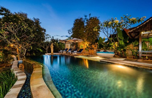 Mushroom Bay Cottage | Great Location, Good for Honeymooners, Lembongan Getaway!