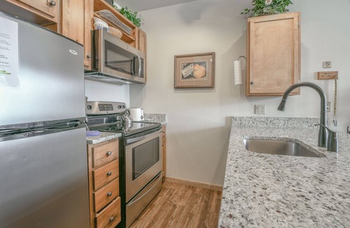 River Run Condo | Great Location Mtn Views, Walk to Slopes