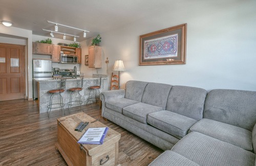 River Run Condo | Great Location Mtn Views, Walk to Slopes