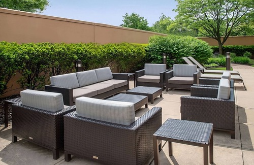 Bethlehem Hotel | Great Location Near Lehigh Valley Int'l Airport! Pet-friendly!