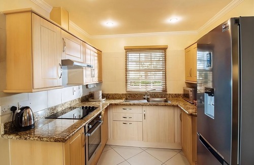 Rodney Bay Apartment | Great Location Near Rodney Bay Marina! 3 Beachfront Suits, Pool, Free Parking!