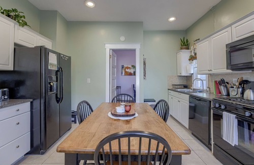 Benson House | Great location quiet private house in Benson