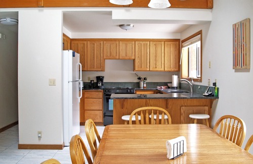 Sunriver House | Great Location! Steps from Fort Rock Park, Walk to SHARC -passes included
