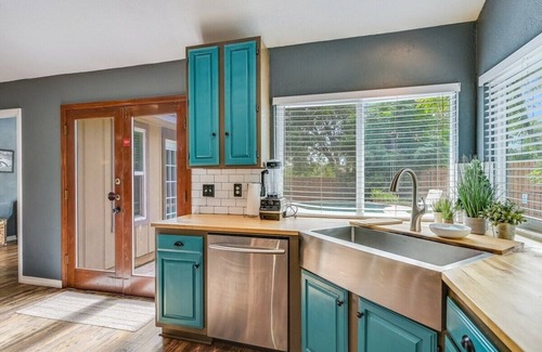 Wells Branch House | Great Pool House with Modern Design Touches!