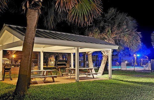 Rockport Condo | GREAT POOL VIEW LOCATION! STEPS FROM THE POOL AND FISHING PIER!