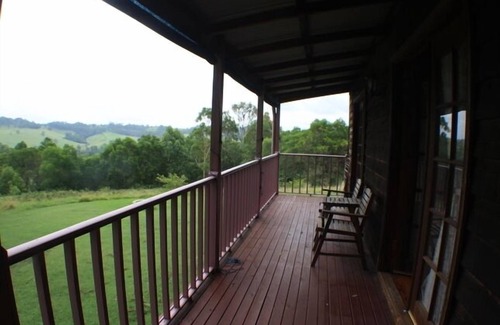 Fosterton Cabin | Great time to detox and get away for a break.
