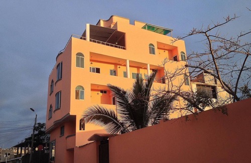 Puerto Ayora Apartment | Great two bedroom apartment with balcony!