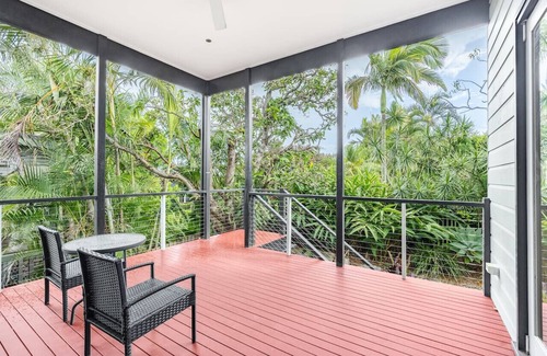 East Brisbane House | Great Value 3Beds Cozy Home Near CBD/Stadium/Bus